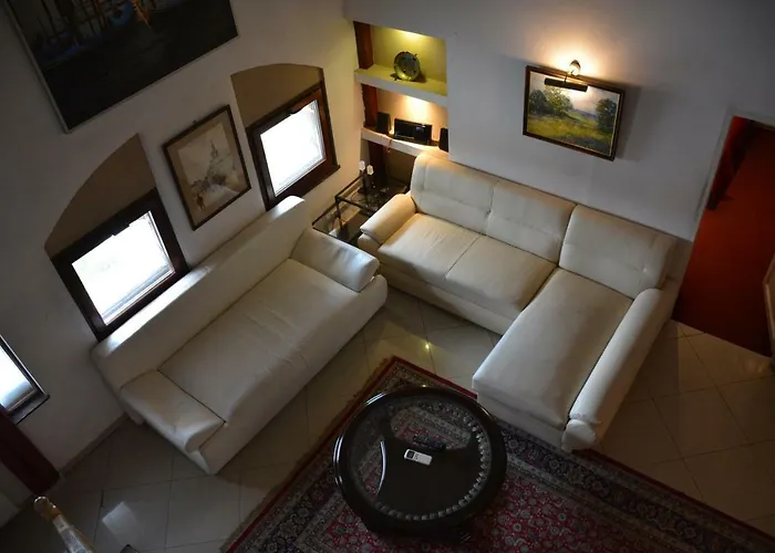 La Fontaine アパートホテル クラクフ