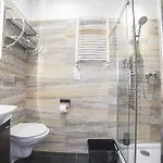 La Fontaine Aparthotel