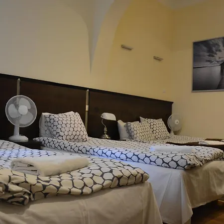 La Fontaine Apartahotel Cracovia