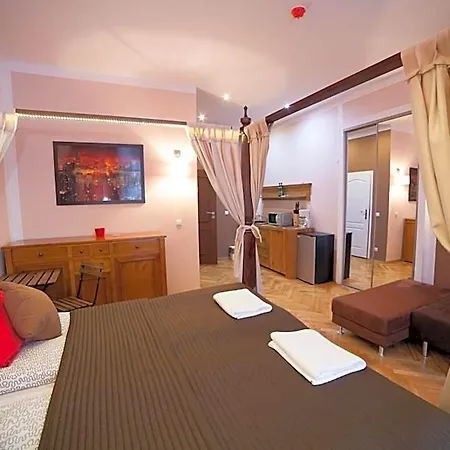 Apartahotel La Fontaine 3*