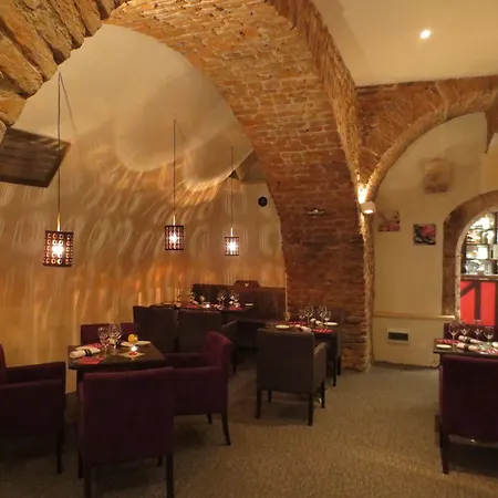 La Fontaine Aparthotel