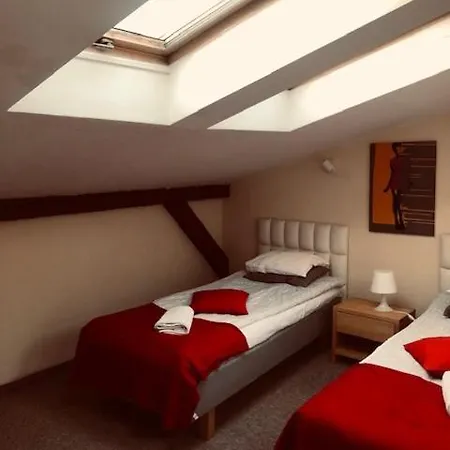 Hotel apartamentowy La Fontaine 2*